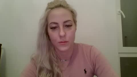 Snapshot of kriss_grace chatting on 02-23-26, 07:44 Grace online show from 02-23-26, 07:44