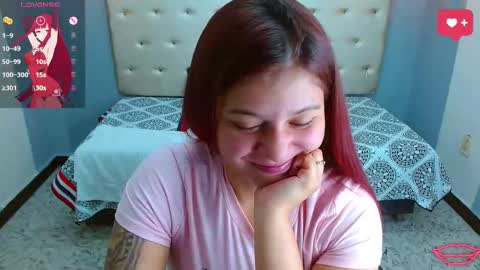Snapshot of krissone_1 chatting on 02-15-25, 05:07 krissone online show from 02-15-25, 05:07