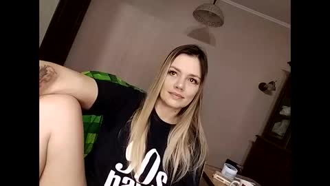 KrissSexi online show from 01-27-25, 01:09