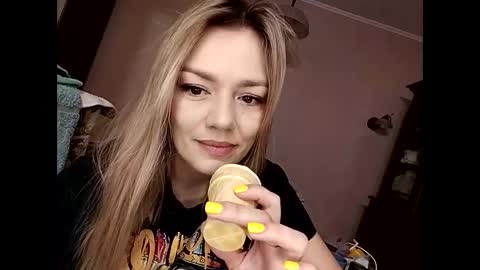 KrissSexi online show from 02-21-25, 05:24