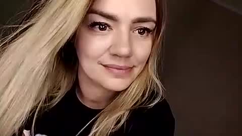 KrissSexi online show from 09-15-25, 09:37