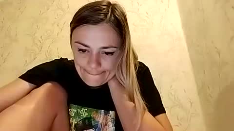 KrissSexi online show from 09-28-25, 07:08