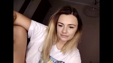 KrissSexi online show from 10-14-25, 05:30