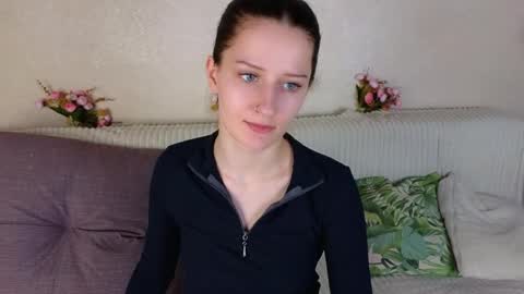 Snapshot of krissshoww chatting on 04-06-26, 10:16 krissshoww online show from 04-06-26, 10:16