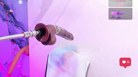 Snapshot of kristal_blond chatting on 03-02-26, 07:15 online show from 03-02-26, 07:15