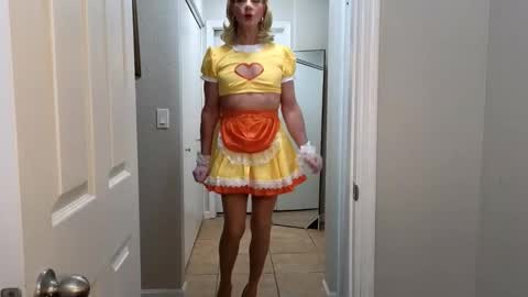 Snapshot of kristal_mountain chatting on 02-10-26, 02:04 Kristal Mountain online show from 02-10-26, 02:04