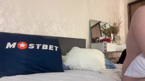 KristenFlame online show from 01-07-25, 12:31