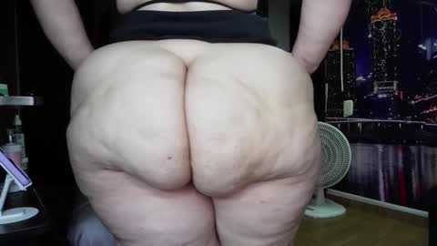 Kristen online show from 09-13-25, 02:55