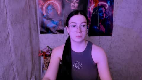 Snapshot of kristenx_x chatting on 03-25-26, 11:38 Kristen online show from 03-25-26, 11:38