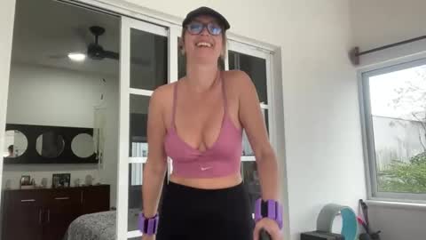 Kristi online show from 03-04-26, 04:35