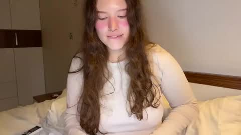 kristiekitty online show from 05-03-26, 11:33