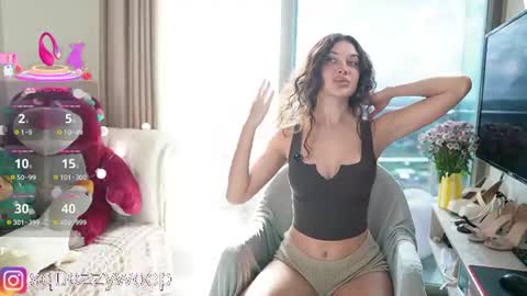 Snapshot of kristina_a chatting on 06-18-26, 01:06 Kristina online show from 06-18-26, 01:06