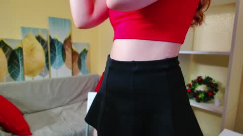 Snapshot of kristina_sosexy chatting on 12-20-24, 05:47 Christina online show from 12-20-24, 05:47