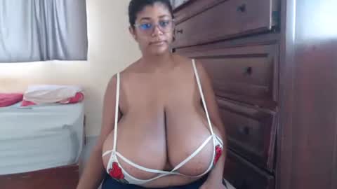 KristinaMilan online show from 09-23-25, 12:52