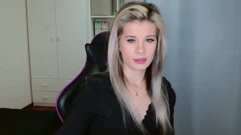 KristineAmore online show from 03-03-26, 07:14