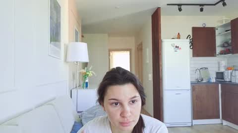 Kristi online show from 09-14-25, 04:33