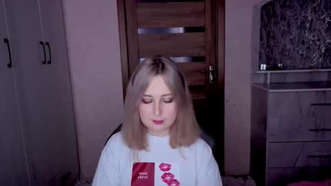 Kristy online show from 02-06-26, 11:08