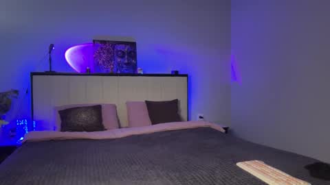 Kristi online show from 03-10-25, 06:05