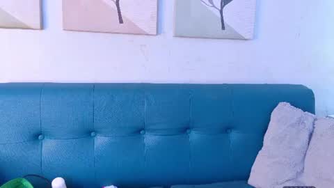 Snapshot of kristyl_paez chatting on 06-12-26, 07:46 Cristina online show from 06-12-26, 07:46