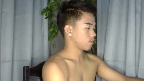 kritthanarkorn online show from 05-08-26, 02:39