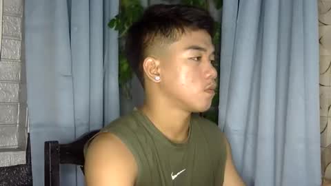 kritthanarkorn online show from 05-10-26, 12:43