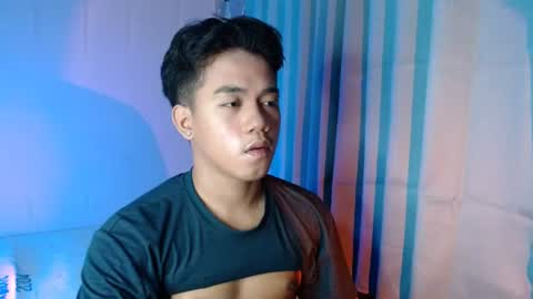 kritthanarkorn online show from 06-27-26, 07:24