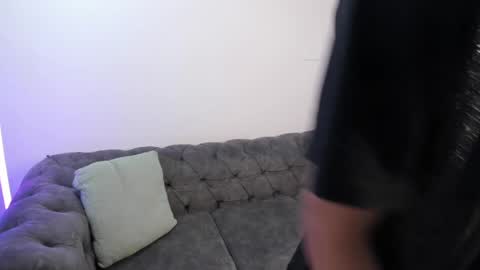 Snapshot of kroywave chatting on 05-11-26, 03:01 Kroy Wave Muscle Tattoos Latino online show from 05-11-26, 03:01