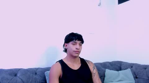 Snapshot of kroywave chatting on 05-20-26, 03:13 Kroy Wave Muscle Tattoos Latino online show from 05-20-26, 03:13