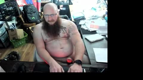 Krug online show from 10-23-25, 07:12