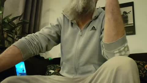 krummersaebel online show from 04-15-26, 07:58