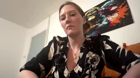 Plushpie online show from 11-15-25, 12:34