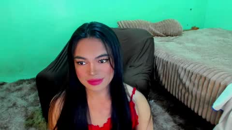 Snapshot of krystal_angel chatting on 05-10-26, 02:28 krystal_angel online show from 05-10-26, 02:28