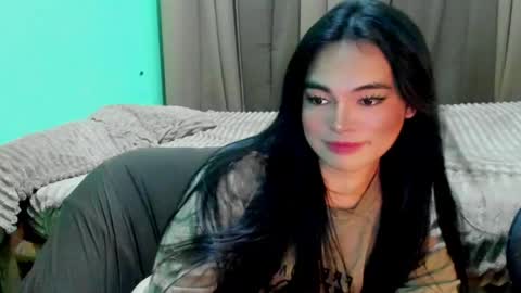 Snapshot of krystal_angel chatting on 06-05-26, 03:51 krystal_angel online show from 06-05-26, 03:51