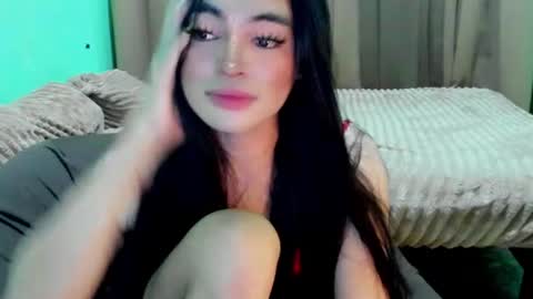 Snapshot of krystal_angel chatting on 07-05-26, 05:31 krystal_angel online show from 07-05-26, 05:31