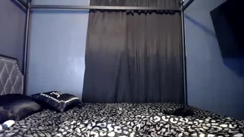 Krystal Blake online show from 03-05-25, 03:40