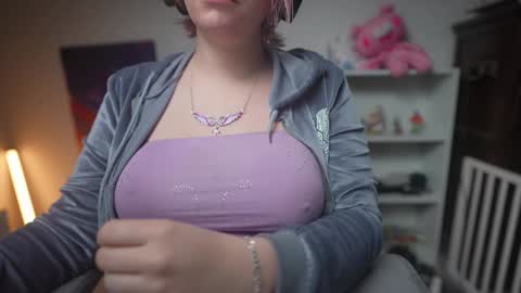 Krystal Syx online show from 01-31-25, 05:42