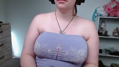 Krystal Syx online show from 06-12-26, 02:38