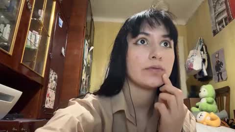 Snapshot of krystleprzygocki chatting on 03-04-26, 08:26 Mira online show from 03-04-26, 08:26