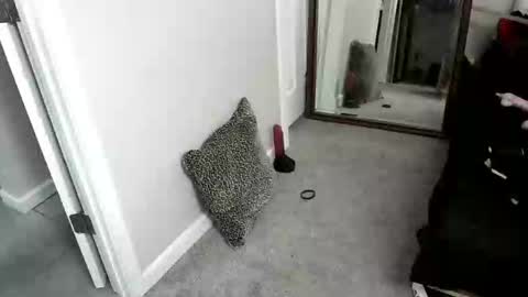 krystltymeup online show from 10-31-25, 08:48