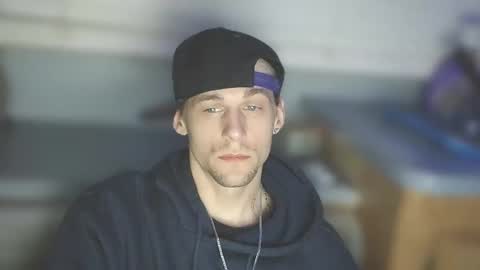 krytiar1992 online show from 10-20-25, 05:41