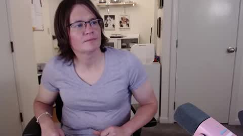 Cait online show from 05-30-26, 05:48