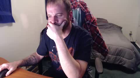 Snapshot of kuggy570 chatting on 01-05-25, 01:35 Kuggy online show from 01-05-25, 01:35