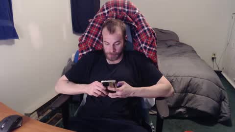 Snapshot of kuggy570 chatting on 01-29-25, 12:01 Kuggy online show from 01-29-25, 12:01