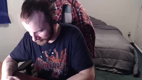 Snapshot of kuggy570 chatting on 02-04-25, 02:43 Kuggy online show from 02-04-25, 02:43