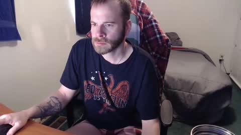 Snapshot of kuggy570 chatting on 02-05-25, 01:54 Kuggy online show from 02-05-25, 01:54