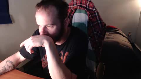 Snapshot of kuggy570 chatting on 02-06-25, 02:04 Kuggy online show from 02-06-25, 02:04