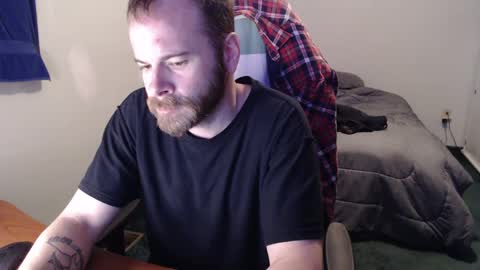 Snapshot of kuggy570 chatting on 02-12-25, 03:27 Kuggy online show from 02-12-25, 03:27