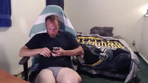 Snapshot of kuggy570 chatting on 09-08-25, 11:26 Kuggy online show from 09-08-25, 11:26