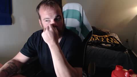 Snapshot of kuggy570 chatting on 09-23-25, 12:02 Kuggy online show from 09-23-25, 12:02