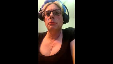 kullinky69 online show from 12-19-25, 04:30